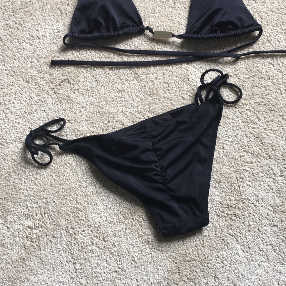 Vs String Bikini - image 2